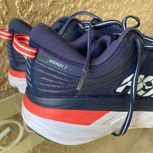 Hoka Bondi 7